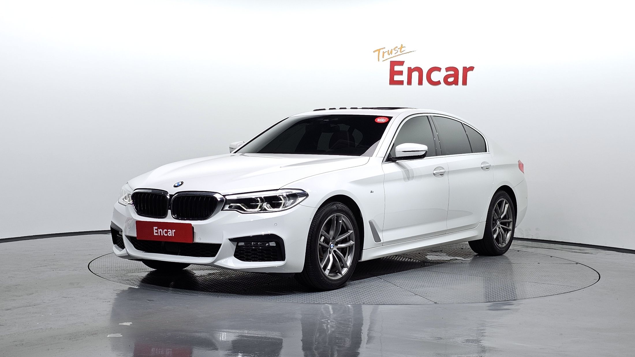 BMW 5-SERIES G30 2018