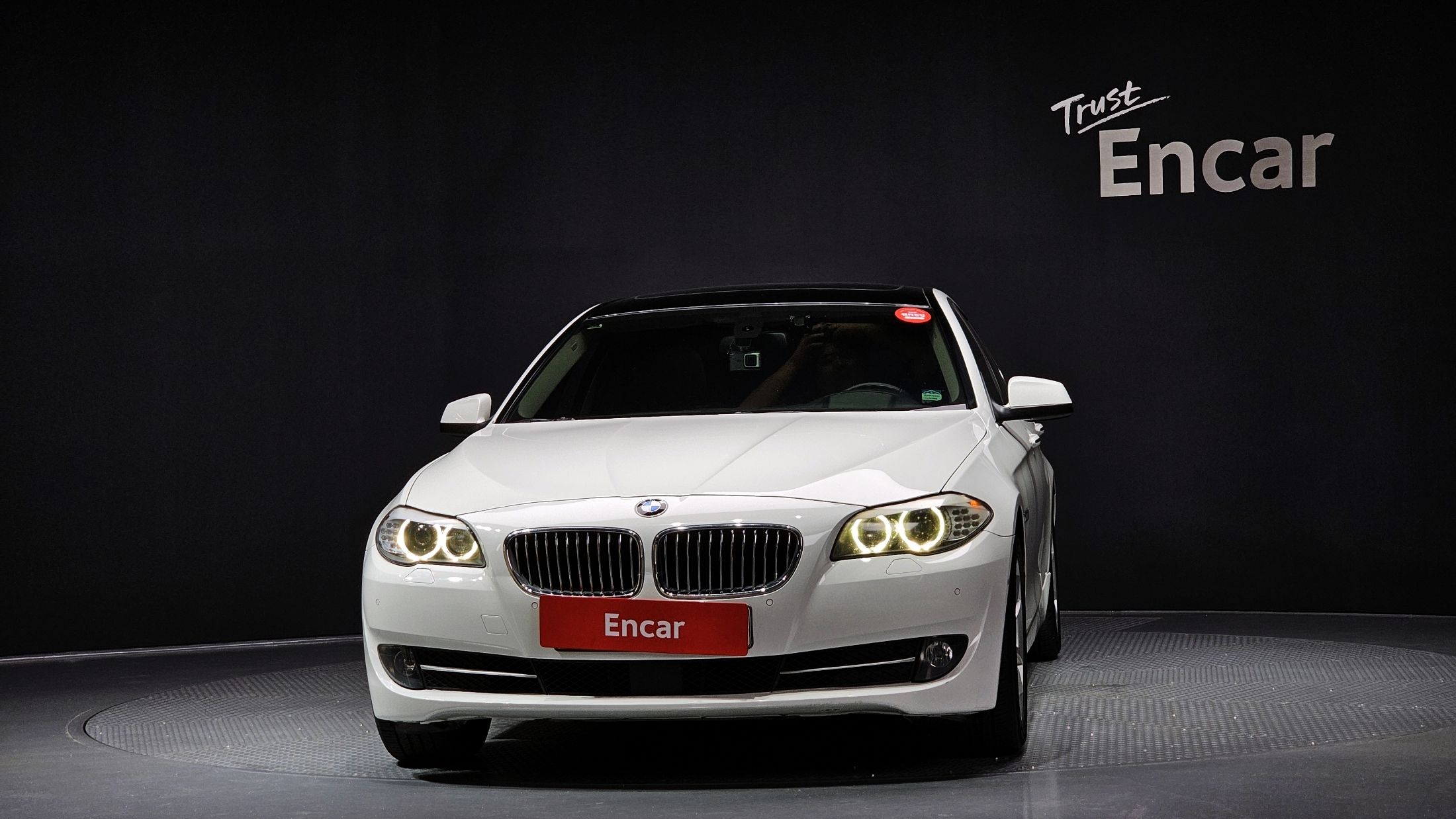 BMW 5-SERIES F10 2012