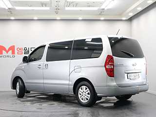 HYUNDAI STAREX GRAND 2017