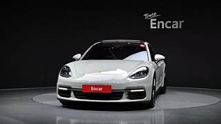 PORSCHE PANAMERA 971 2017