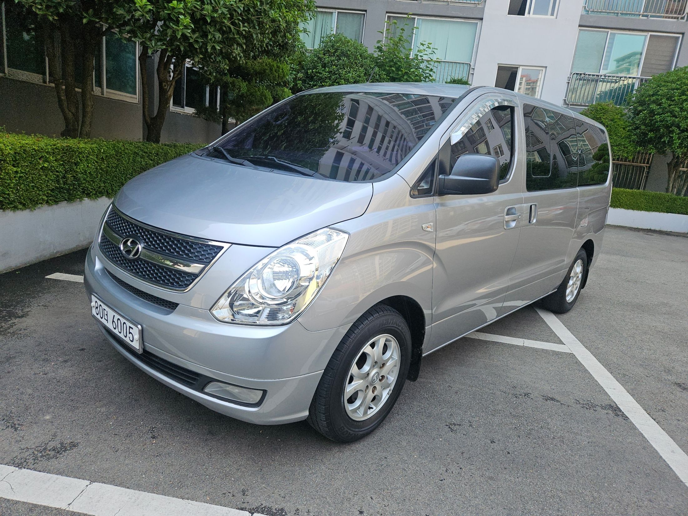 HYUNDAI STAREX GRAND 2012