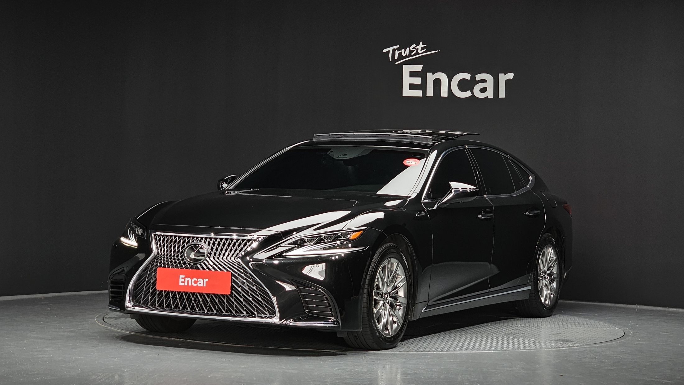 LEXUS LS500