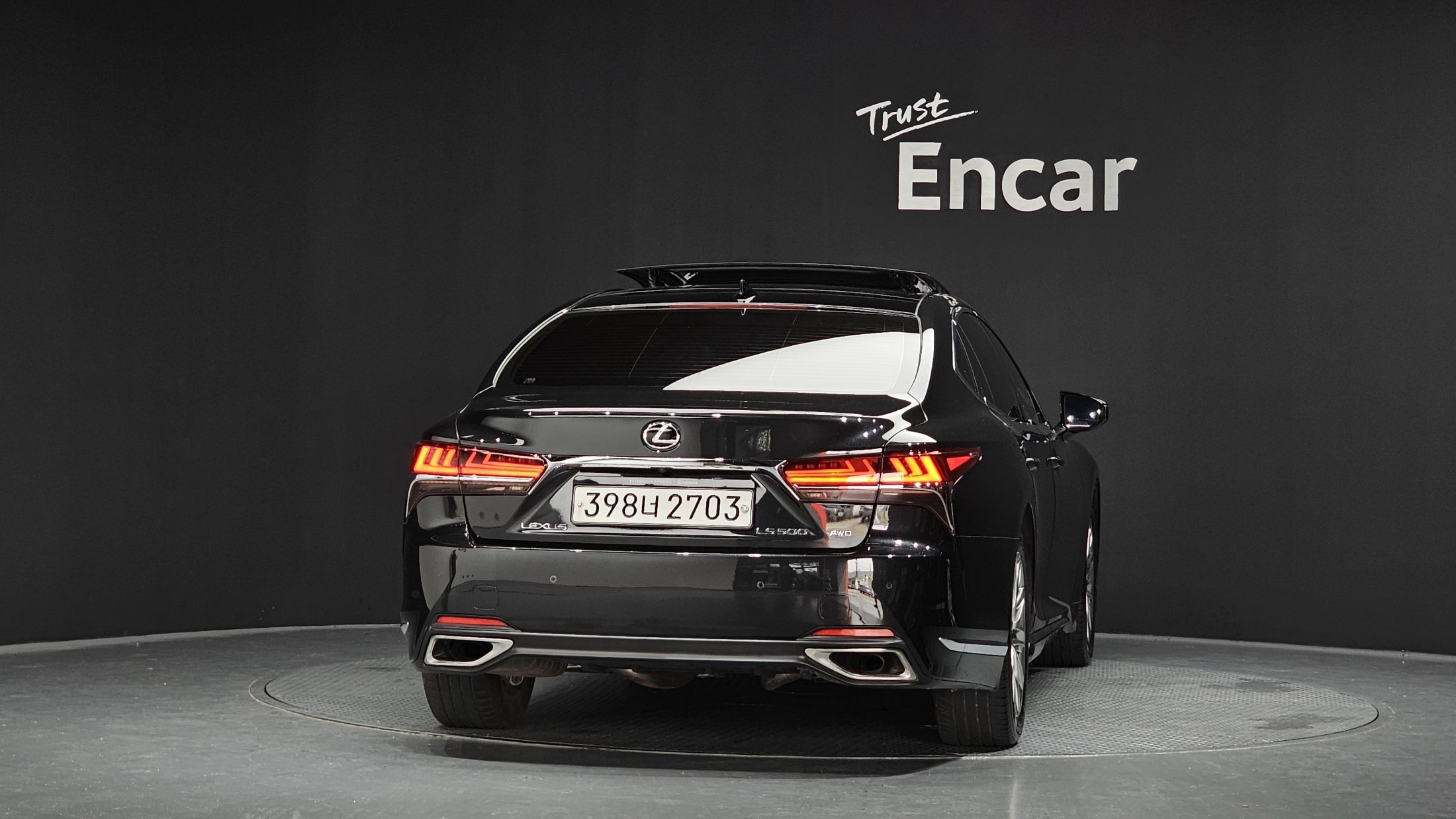 LEXUS LS500 2019