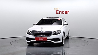 MERCEDES BENZ E-CLASS W213 2017