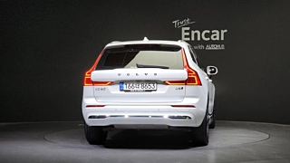 VOLVO XC60  2 GENERATION B6 Insignia 2022