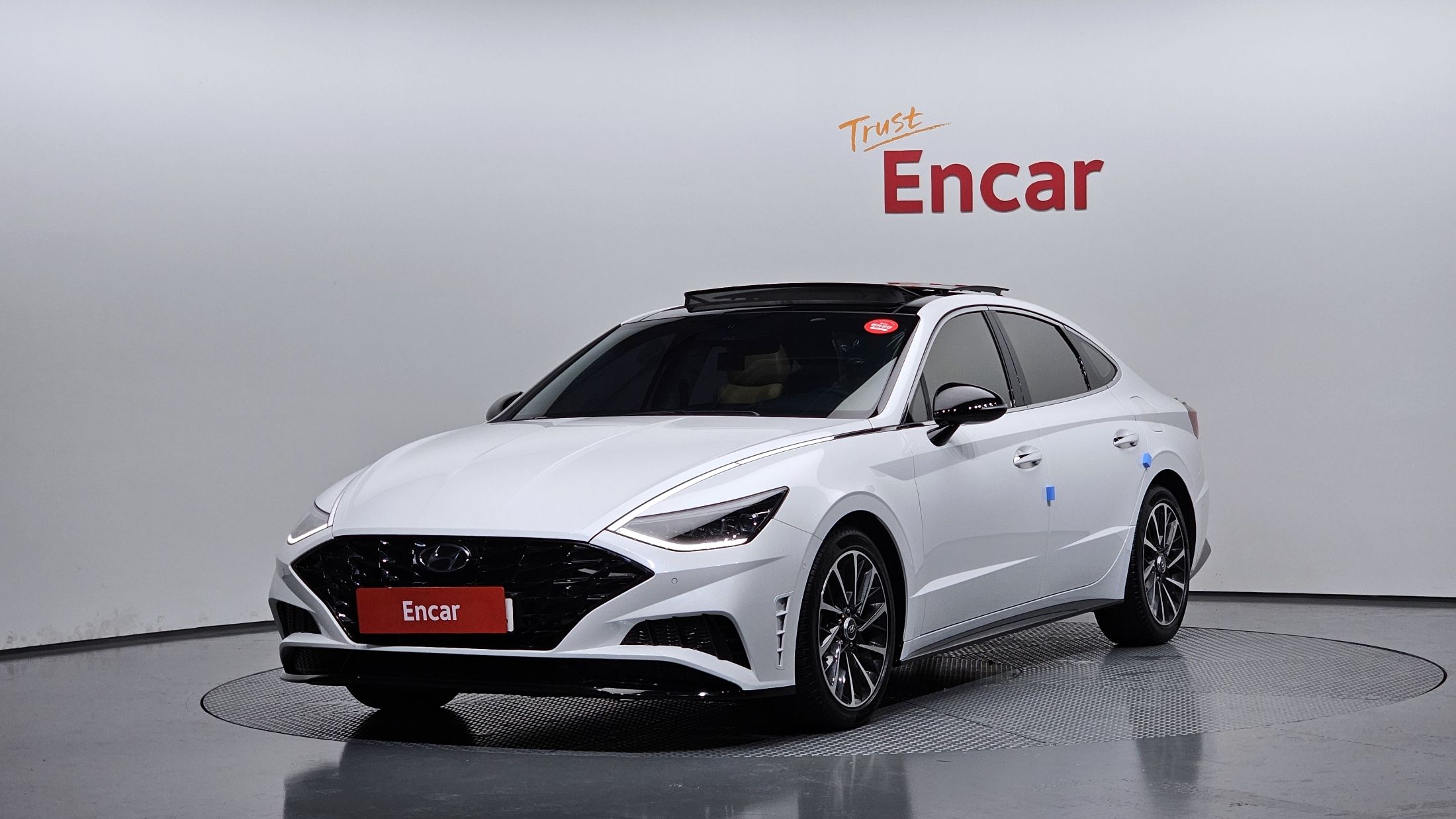 HYUNDAI SONATA DN8