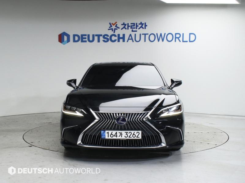 LEXUS ES300H 2020