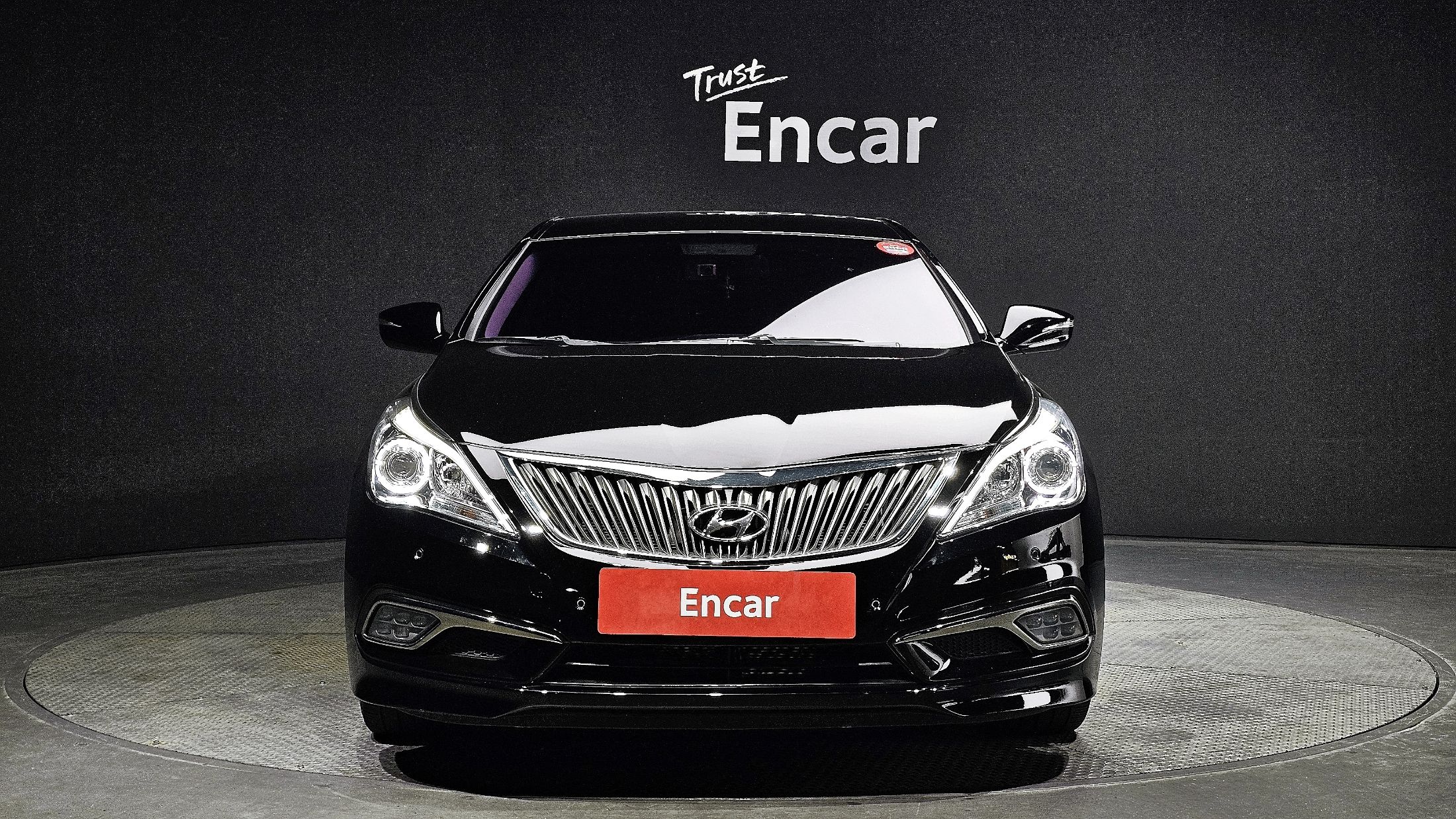 HYUNDAI GRANDEUR HG 2016