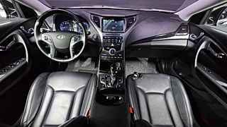 HYUNDAI GRANDEUR HG 2016