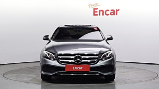 MERCEDES BENZ E-CLASS W213 2017