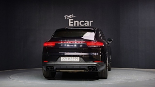 PORSCHE CAYENNE PO536 2020
