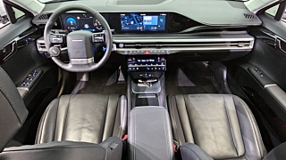 HYUNDAI GRANDEUR GN7 2023