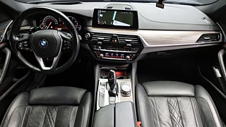 BMW 5-SERIES G30 2018