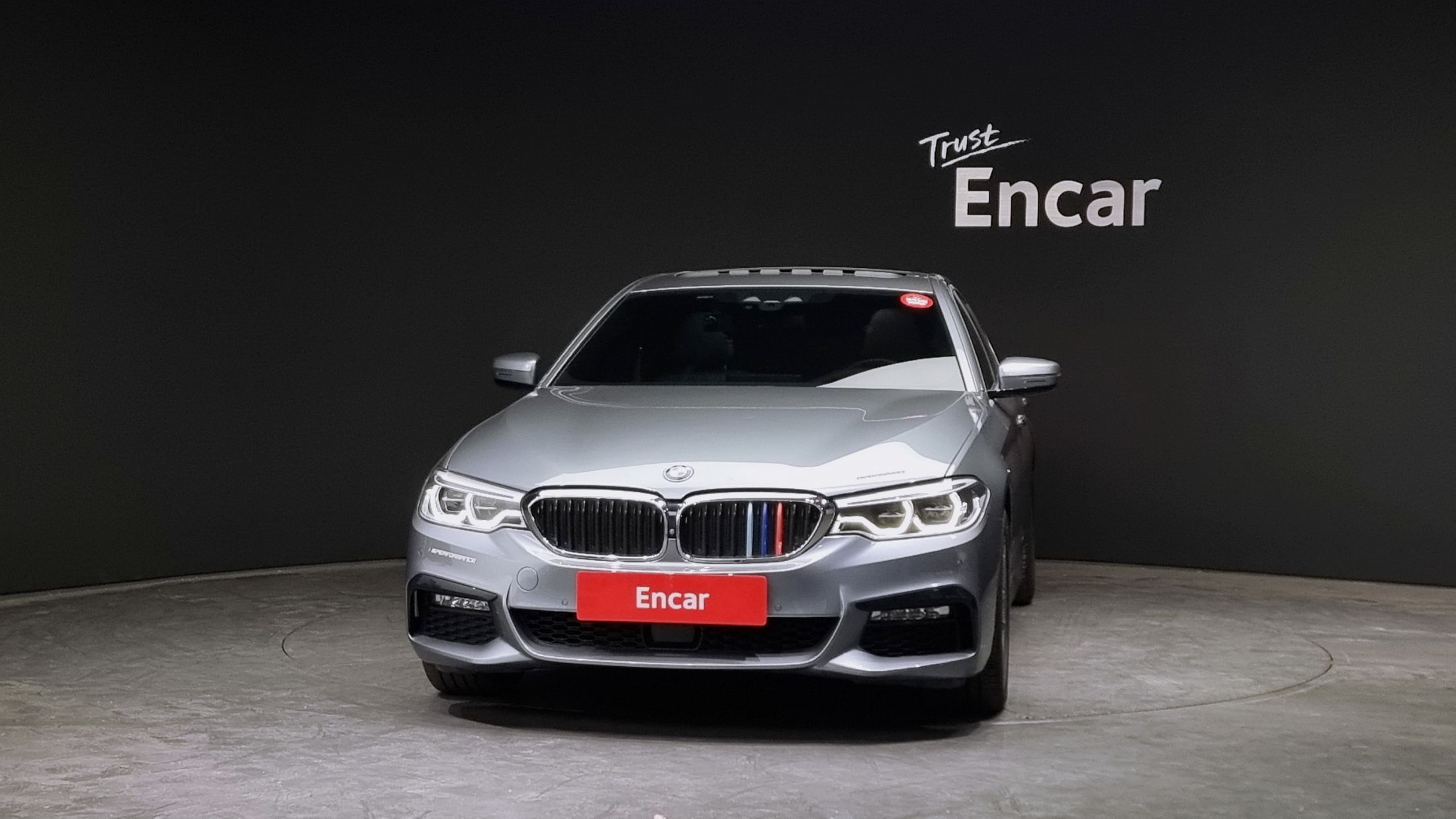 BMW 5-SERIES G30 2018