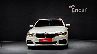 BMW 5-SERIES G30 2017