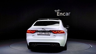 JAGUAR XF X260 2018