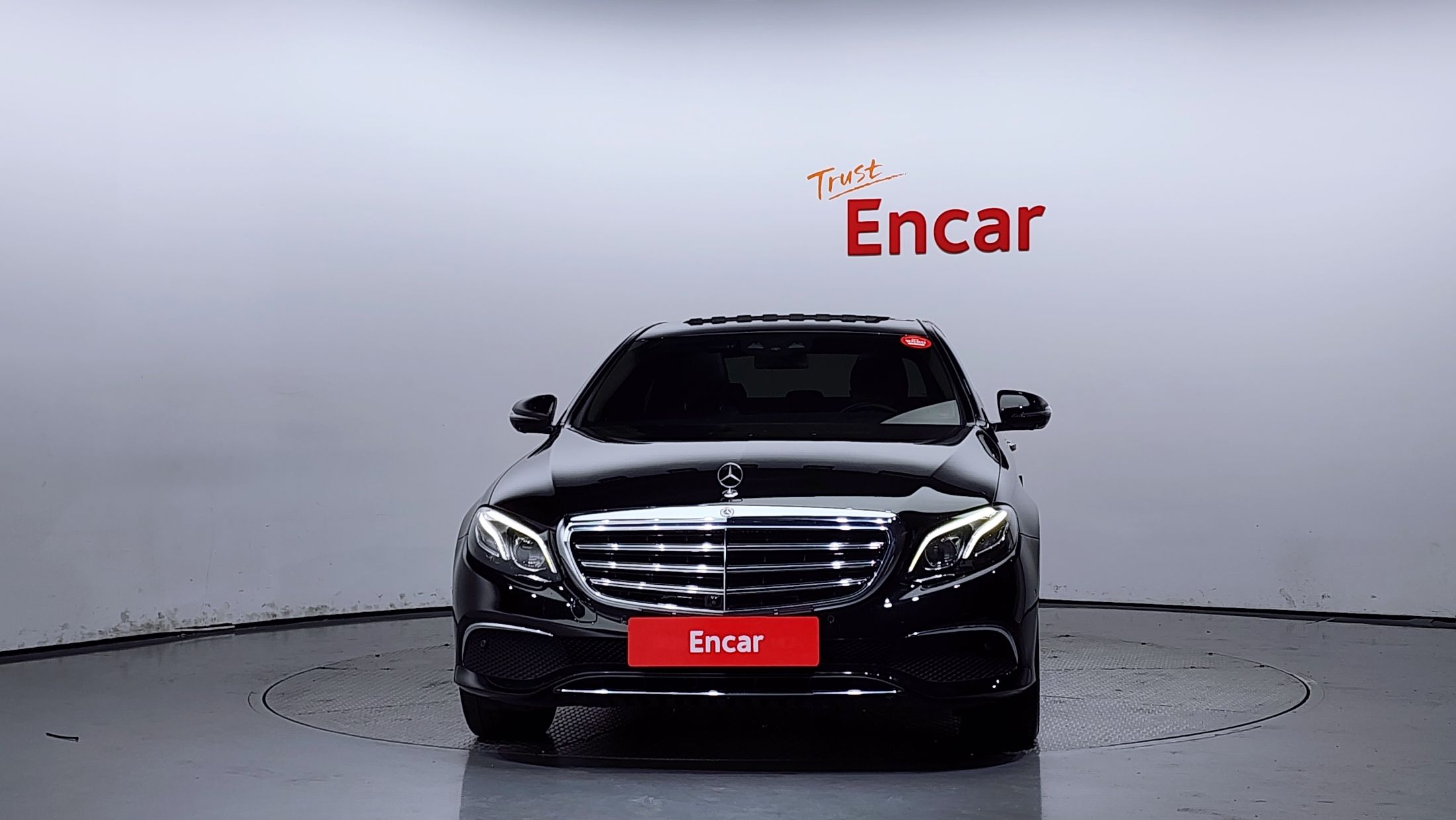MERCEDES BENZ E-CLASS W213 2017