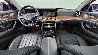 MERCEDES BENZ E-CLASS W213 2017