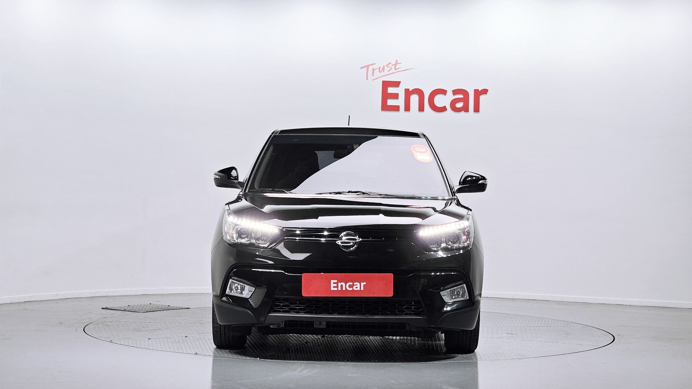 SSANGYONG TIVOLI 2016