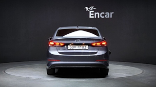 HYUNDAI AVANTE AD 2017