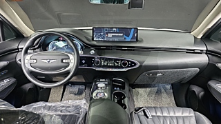 GENESIS GV70 2021