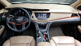 CADILLAC XT5 2017