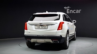 CADILLAC XT5 2017