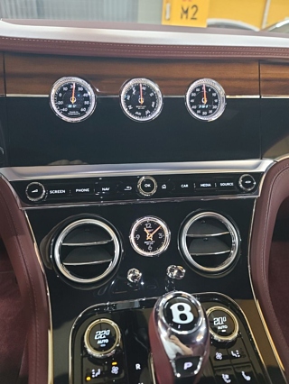 BENTLEY CONTINENTAL GT 2019