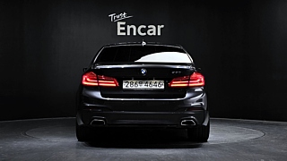 BMW 5-SERIES G30 2017