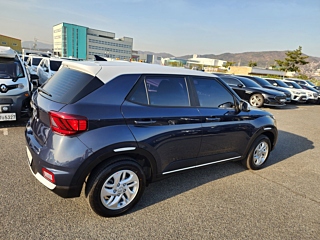 HYUNDAI VENUE 2022