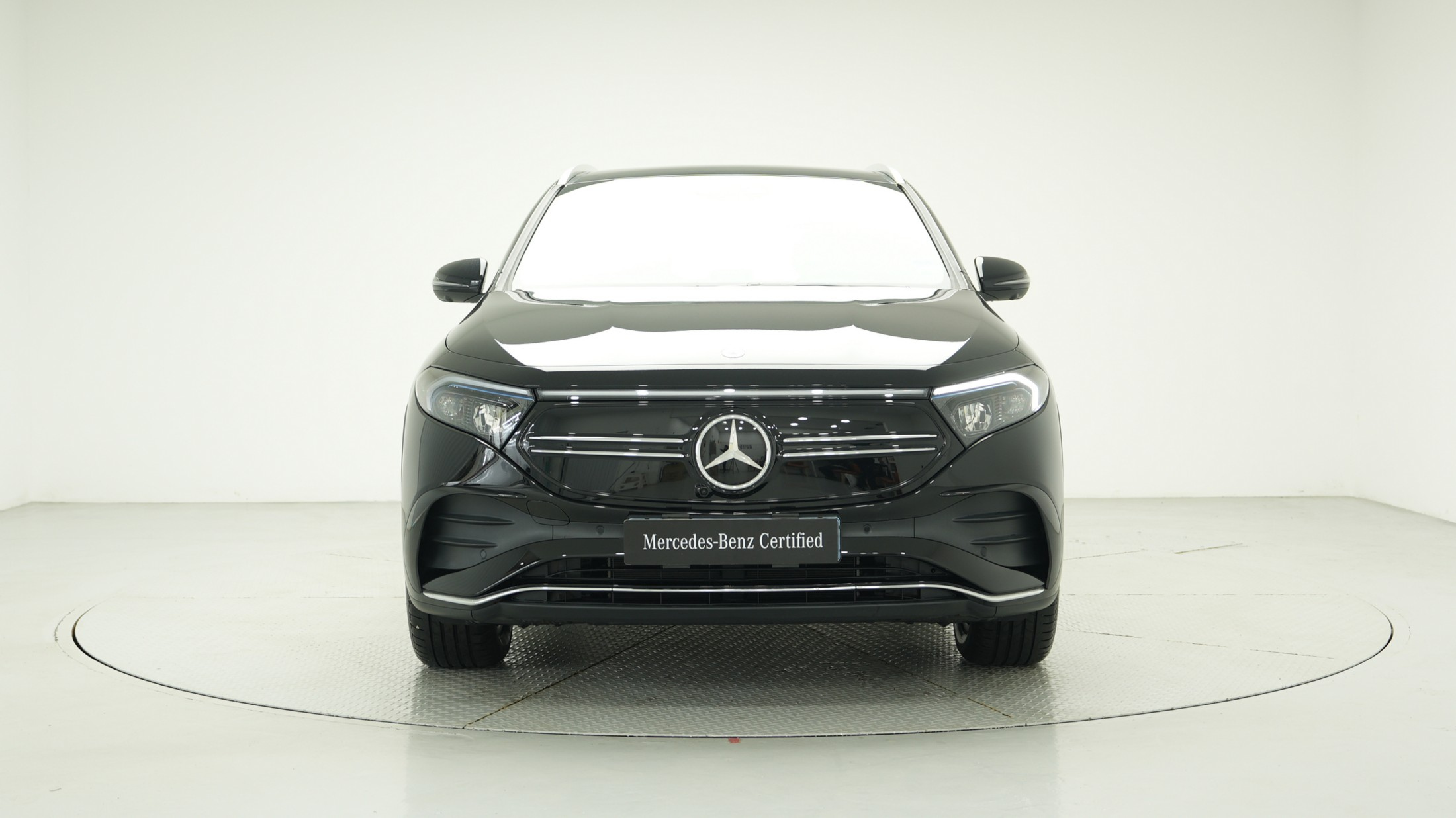 MERCEDES BENZ EQA H243 2024