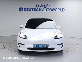 TESLA MODEL 3 2020
