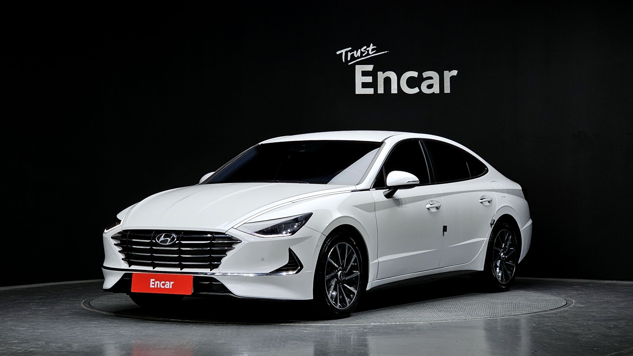 HYUNDAI SONATA DN8 2019