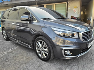KIA CARNIVAL 2016
