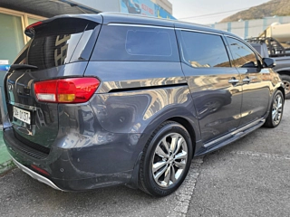 KIA CARNIVAL 2016