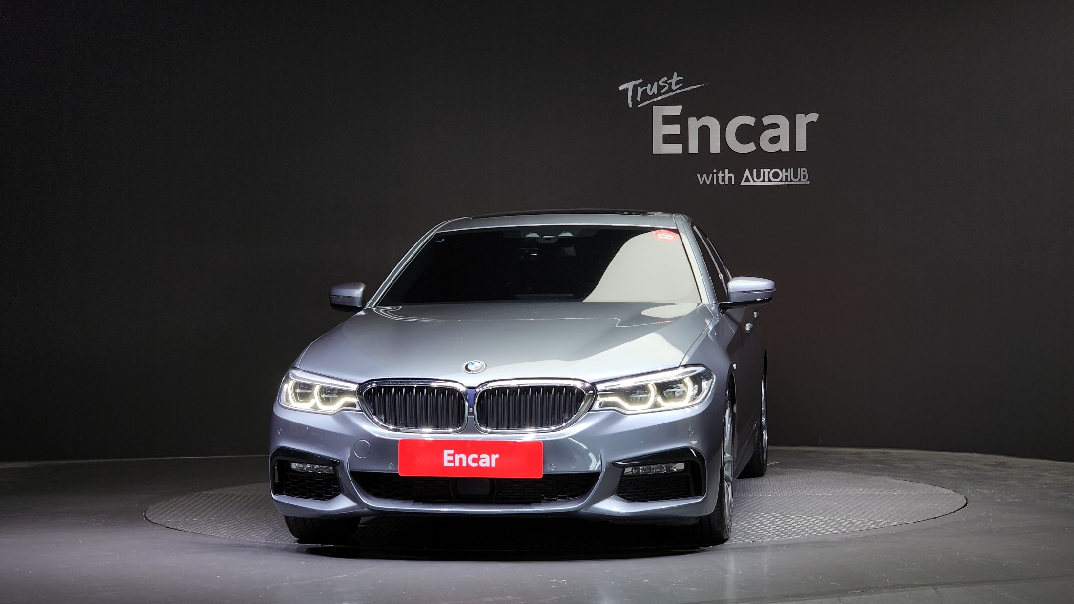 BMW 5-SERIES G30 2017
