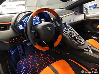 LAMBORGHINI AVENTADOR 2020