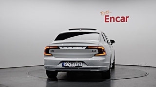 VOLVO S90 2024