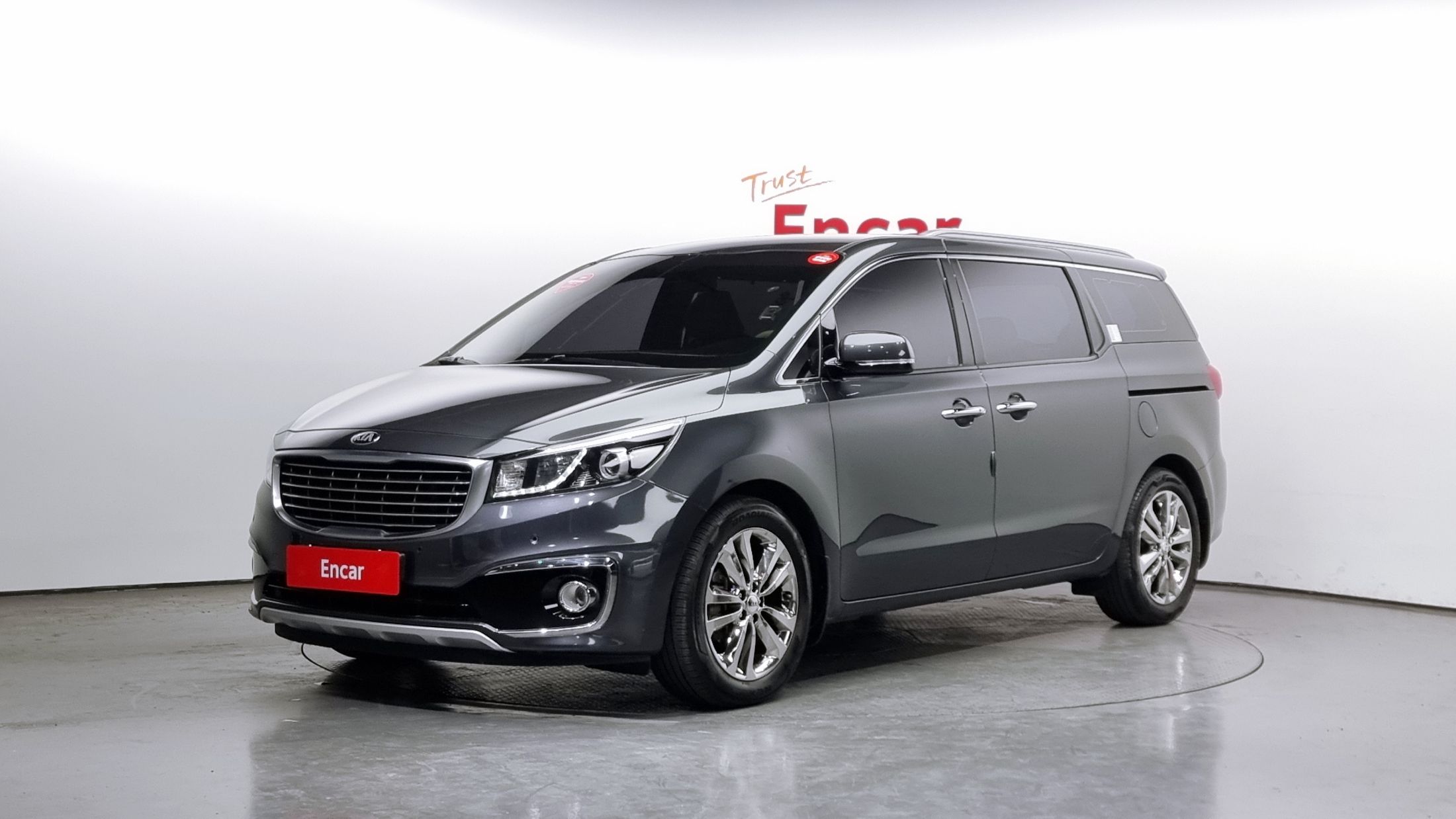 KIA CARNIVAL 2016
