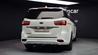 KIA CARNIVAL 2019