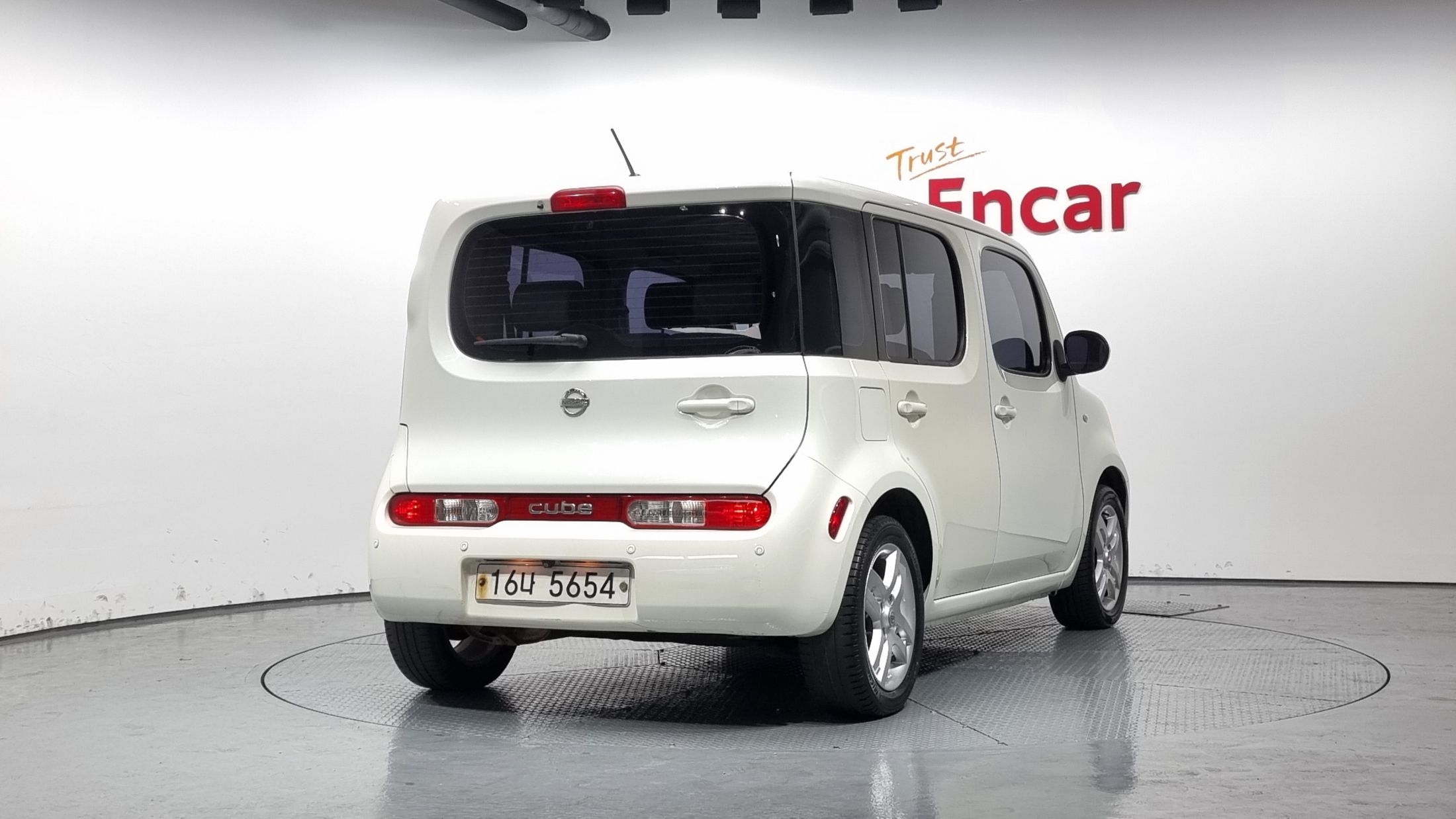 NISSAN CUBE 2012