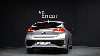 HYUNDAI IONIQ HYBRID 2016