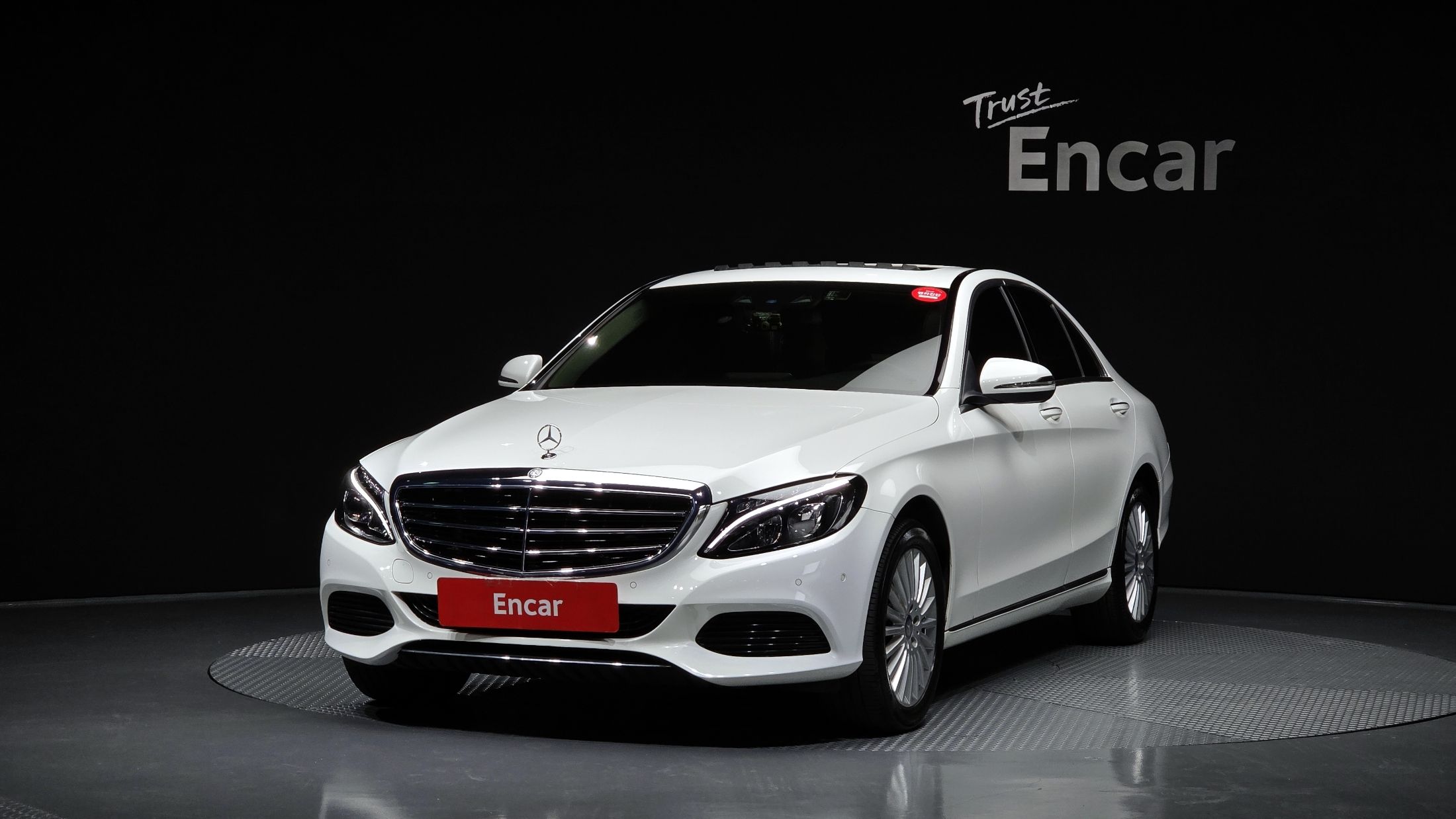 MERCEDES BENZ C-CLASS W205 2015