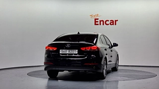 HYUNDAI AVANTE AD 2017