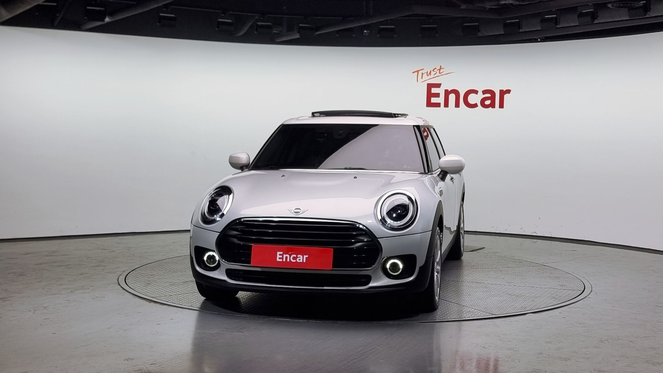 MINI CLUBMAN COOPER D