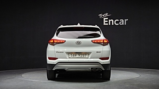 HYUNDAI TUCSON 2017