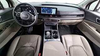 KIA CARNIVAL 2024