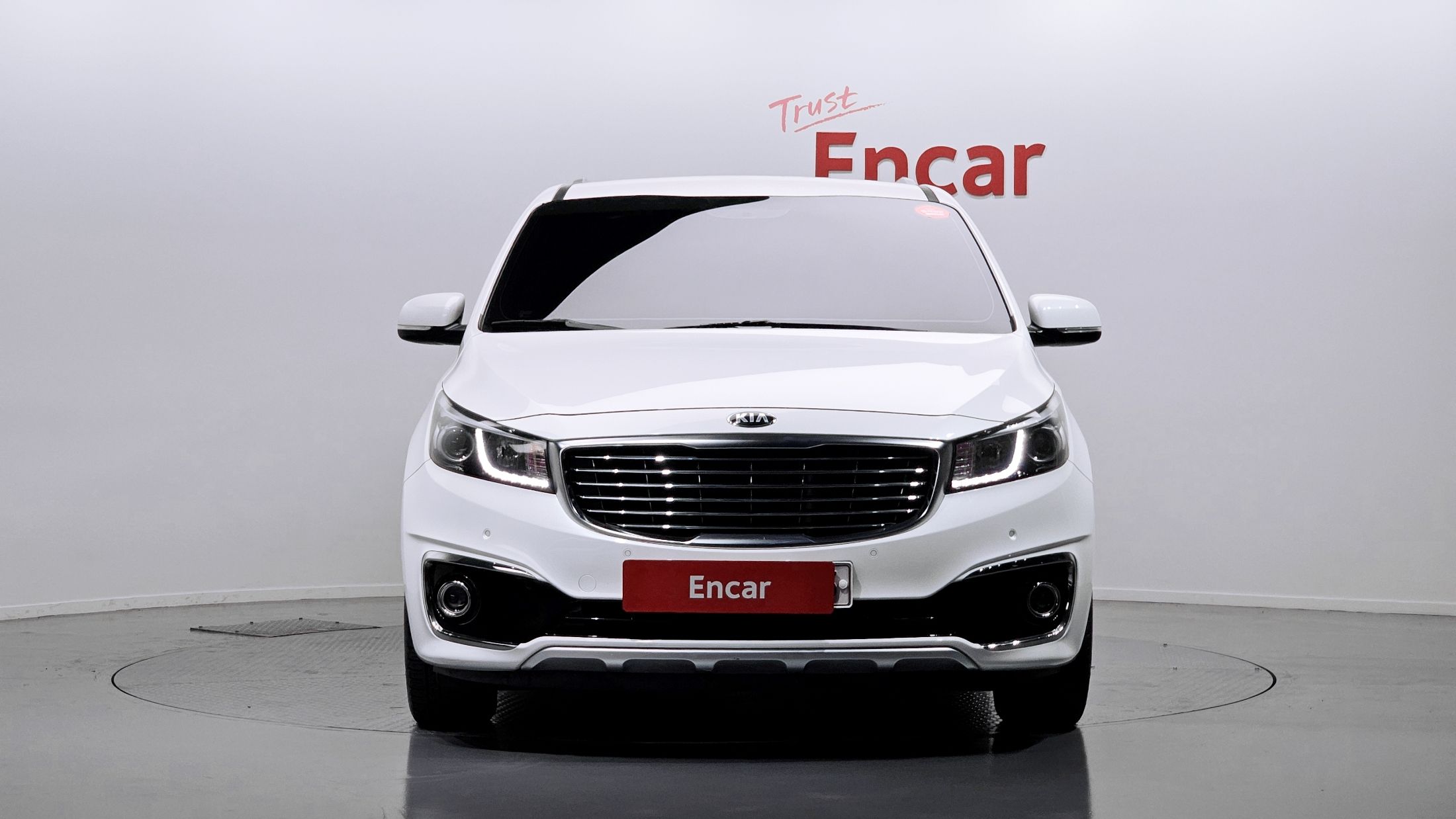 KIA CARNIVAL 2018