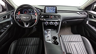 GENESIS G70 2018