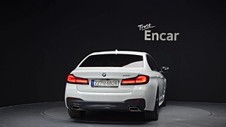 BMW 5-SERIES G30 2021
